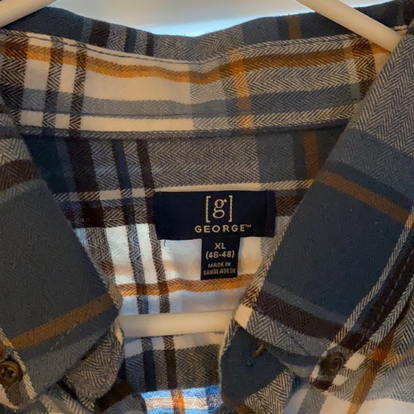 Blue and White Plaid Men’s Flannel XL Button Down by George - Picture 2 of 4